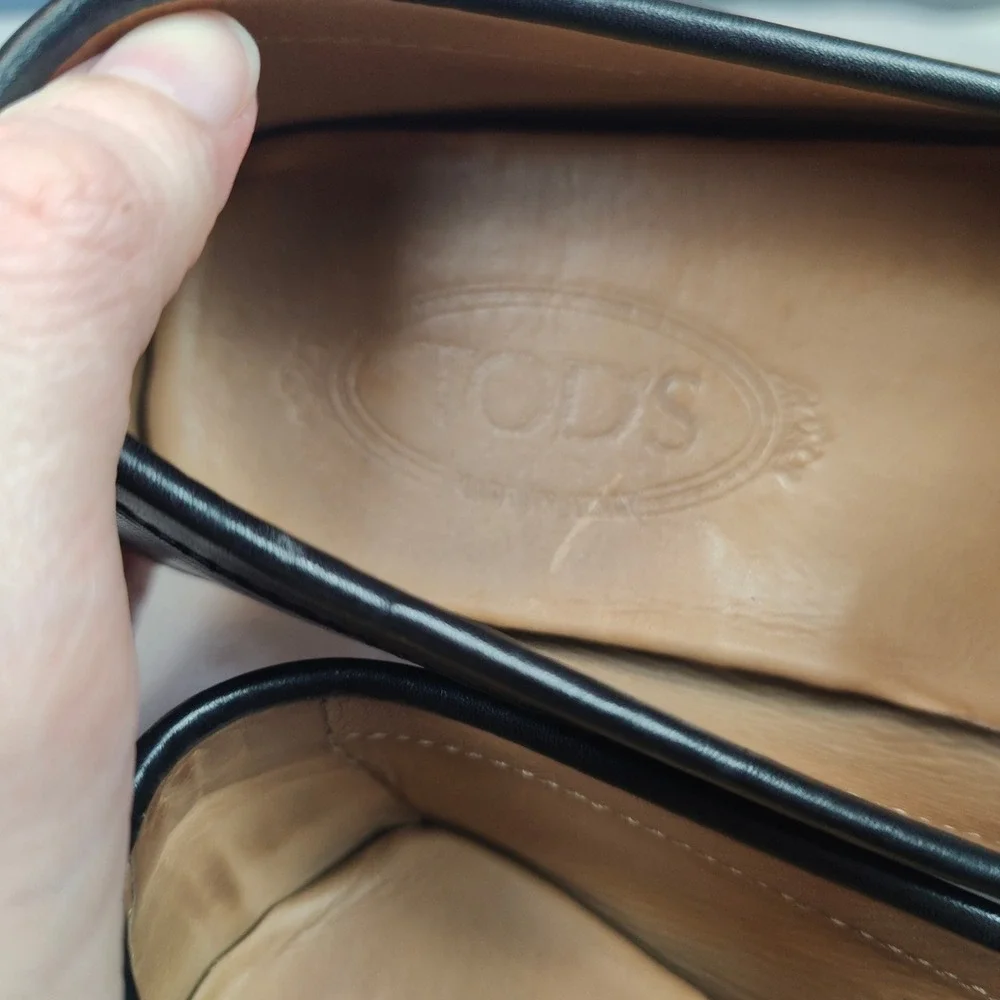 Tod's Gommino Driving Shoes Mens 7.5 Black Leather Slip‎ On Loafers Shoes
